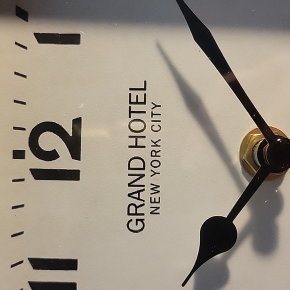 Nikky Home Gold Table Clock New - Picture 9 of 14